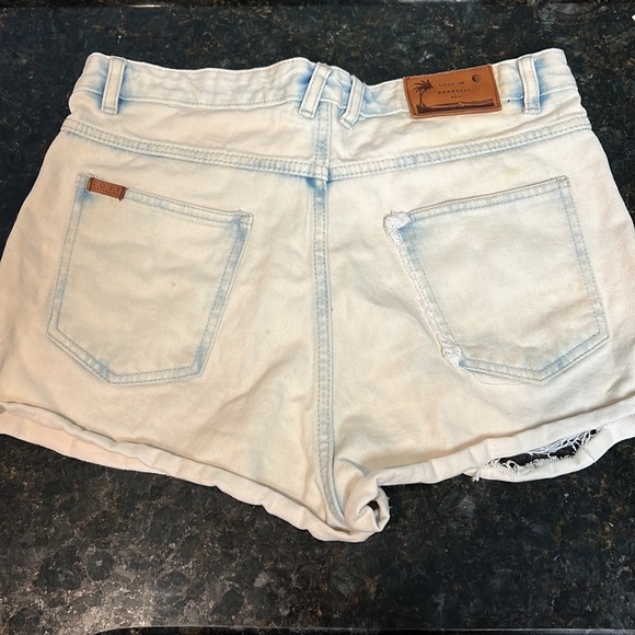 Lost in Paradise Jeans Shorts Off White size Large - Picture 3 of 8
